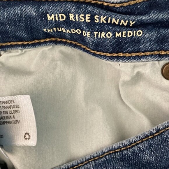 Universal Thread Jeans Medium Wash Midrise Skinny Size 2/26S Stretch - Picture 6 of 8